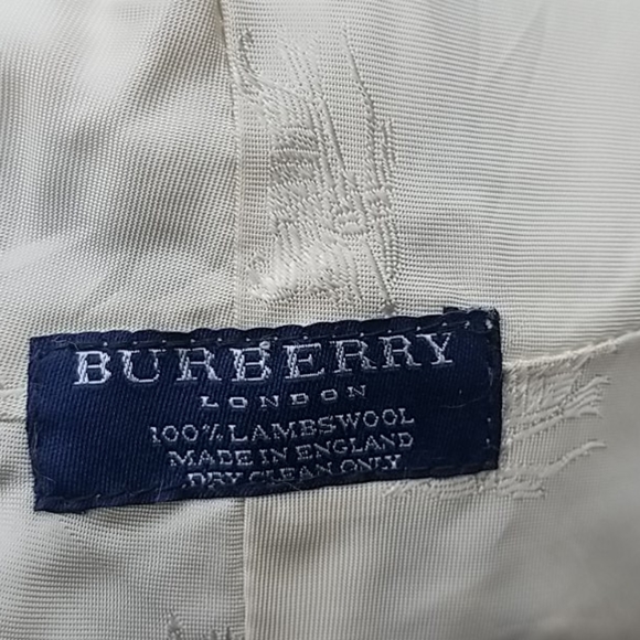 Burberry Hat - Picture 10 of 10